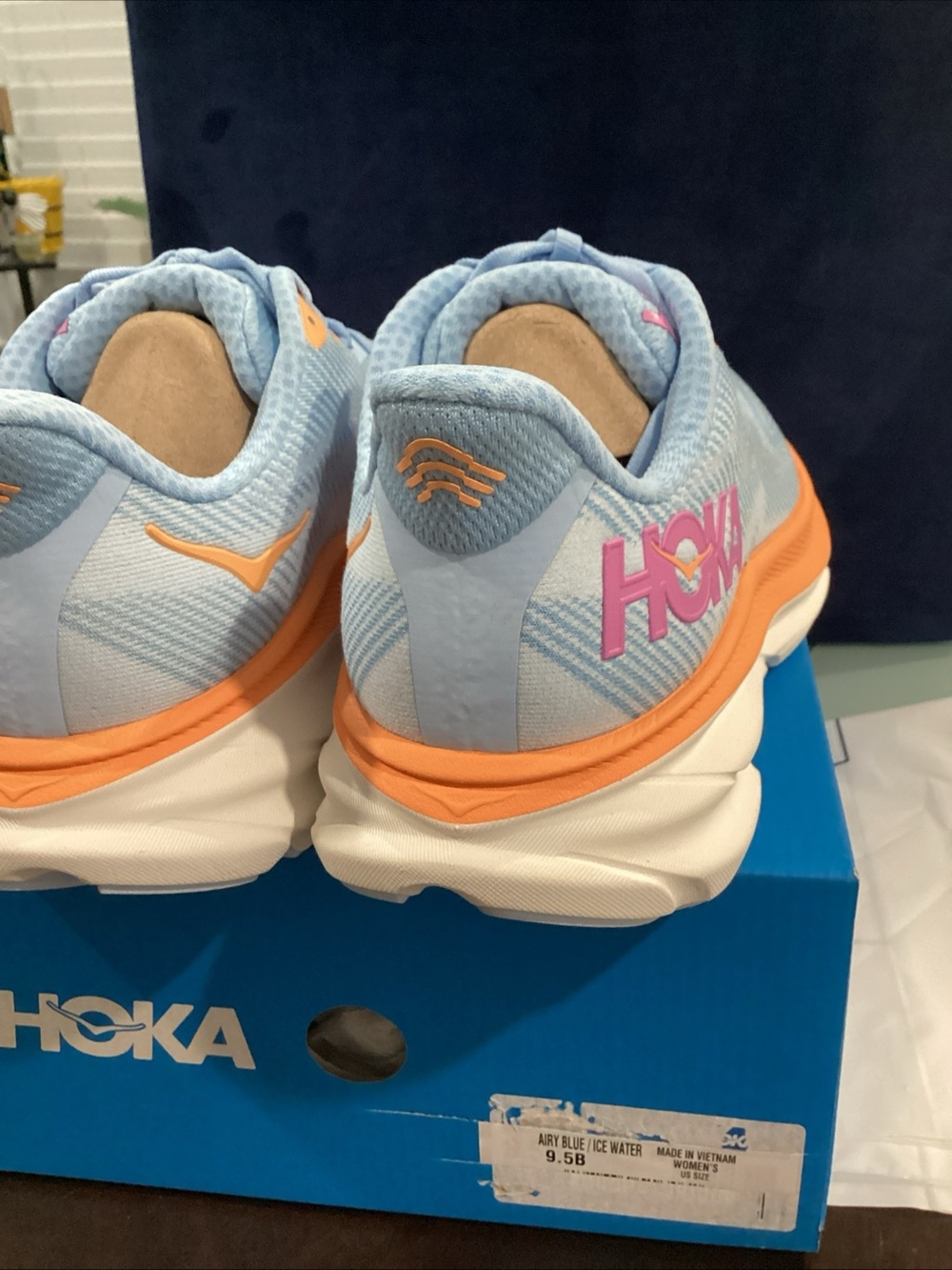 HOKA Clifton 9 Airy Blue Ice Water Women’s Running Shoes NWB Sizes 8.5B & 9.5B - Picture 6 of 8